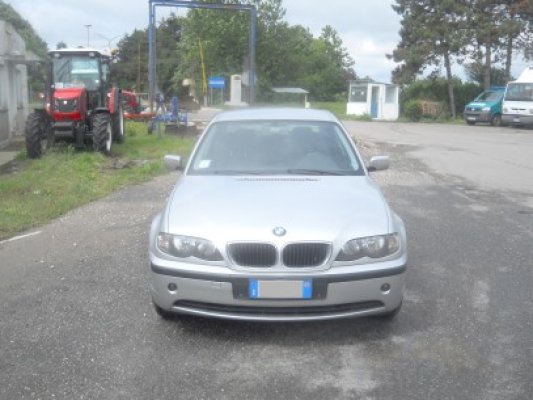 BMW furat din Italia, depistat a doua zi la Negru Vodă